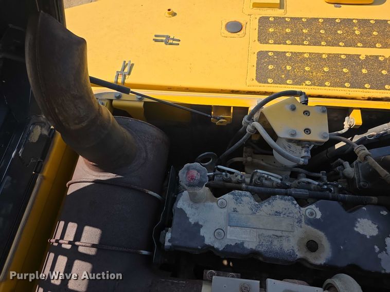 image for item EF3639 2009 Komatsu PC200LC-8 excavator