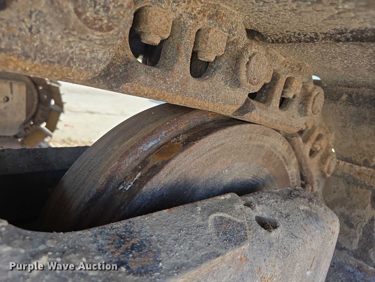 image for item EF3639 2009 Komatsu PC200LC-8 excavator