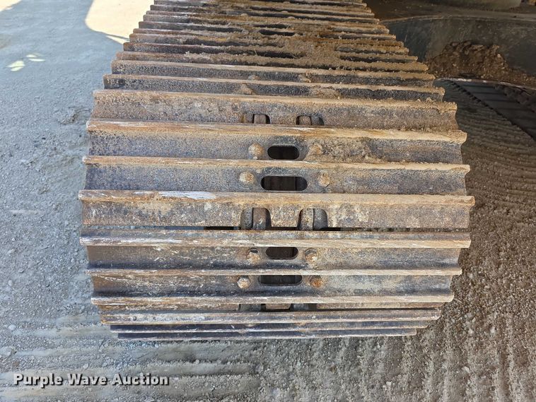 image for item EF3639 2009 Komatsu PC200LC-8 excavator