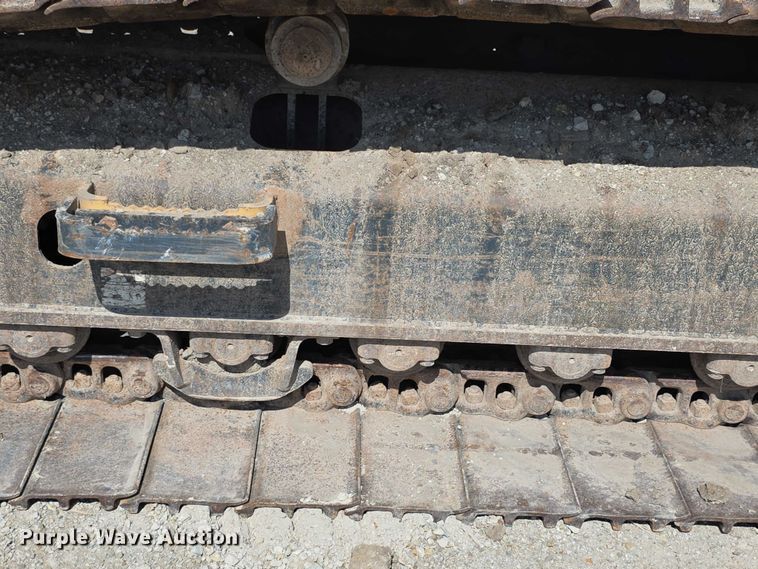 image for item EF3639 2009 Komatsu PC200LC-8 excavator