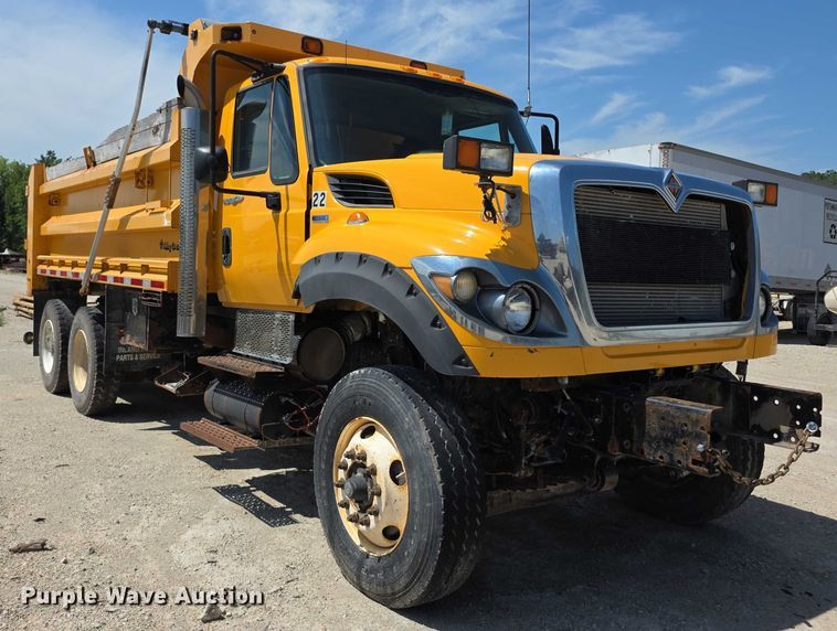 image for item EF3640 2014 International 7600 dump truck