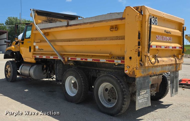 image for item EF3640 2014 International 7600 dump truck