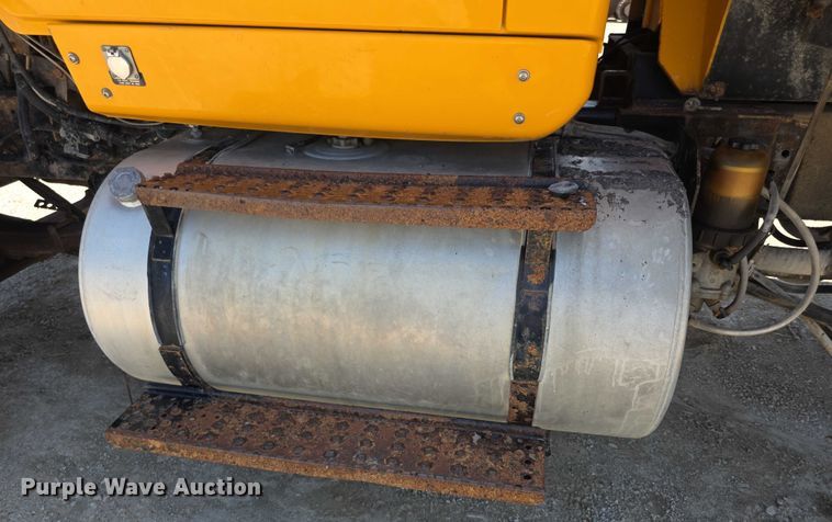 image for item EF3640 2014 International 7600 dump truck