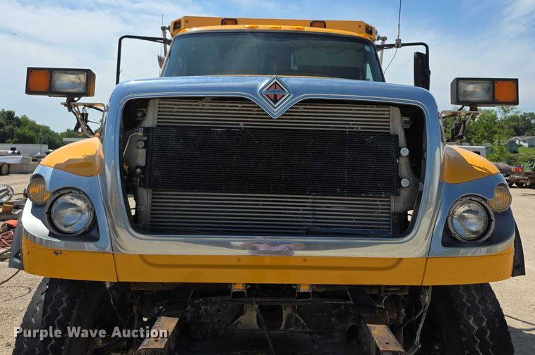 image for item EF3640 2014 International 7600 dump truck