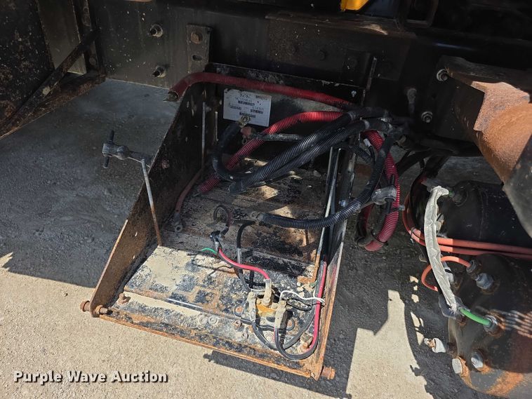 image for item EF3640 2014 International 7600 dump truck