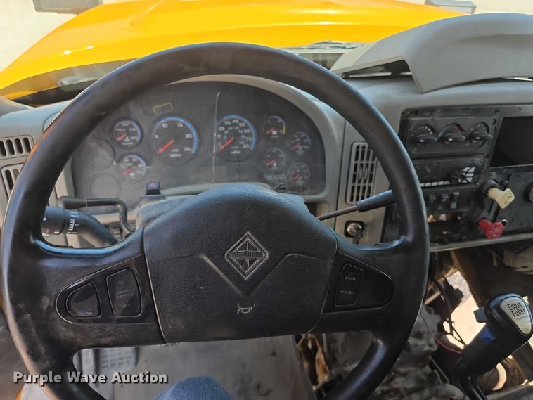 image for item EF3640 2014 International 7600 dump truck