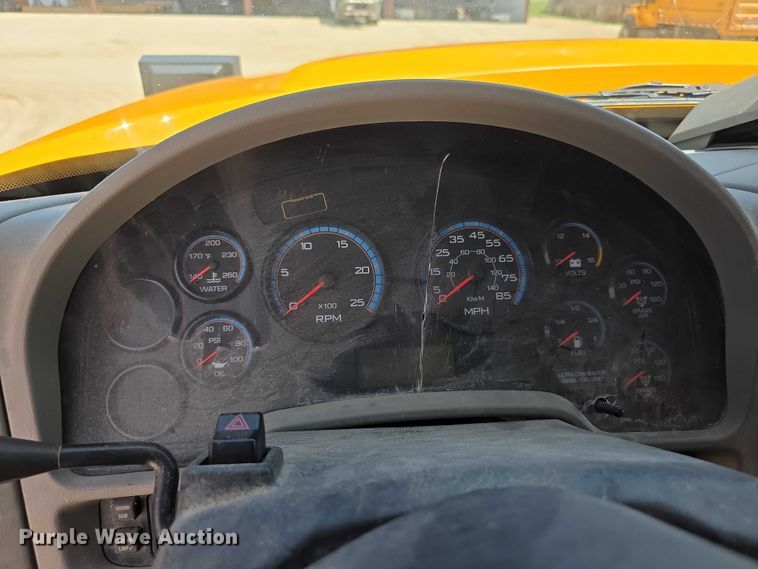 image for item EF3640 2014 International 7600 dump truck