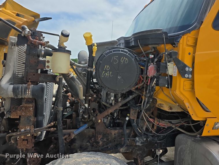 image for item EF3640 2014 International 7600 dump truck