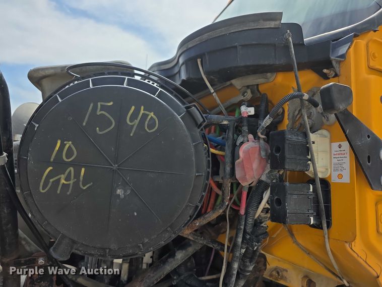 image for item EF3640 2014 International 7600 dump truck