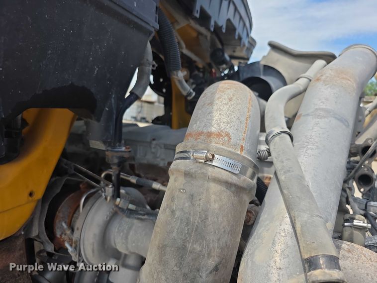 image for item EF3640 2014 International 7600 dump truck