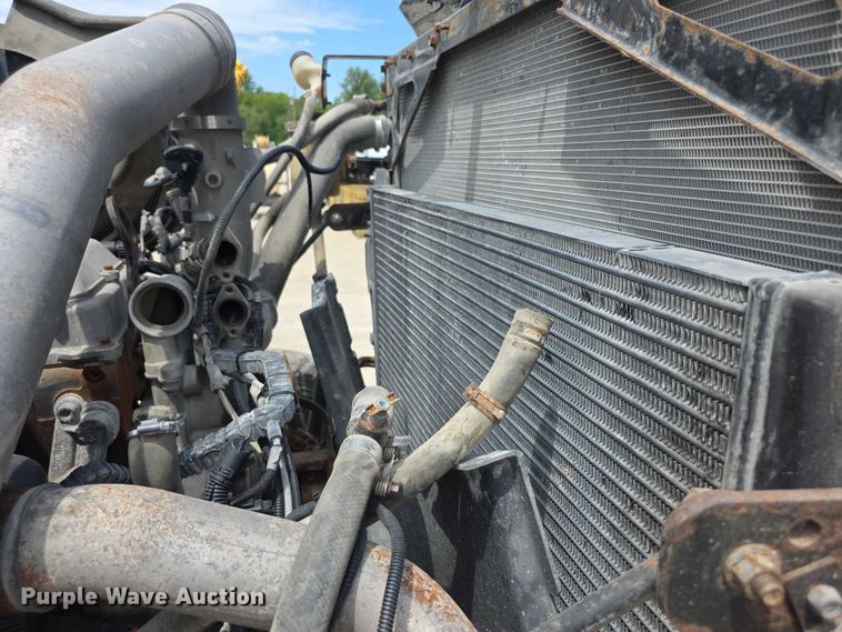 image for item EF3640 2014 International 7600 dump truck