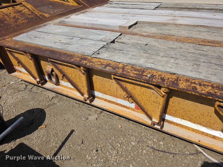 image for item EF3641 2004 Load King lowboy equipment trailer