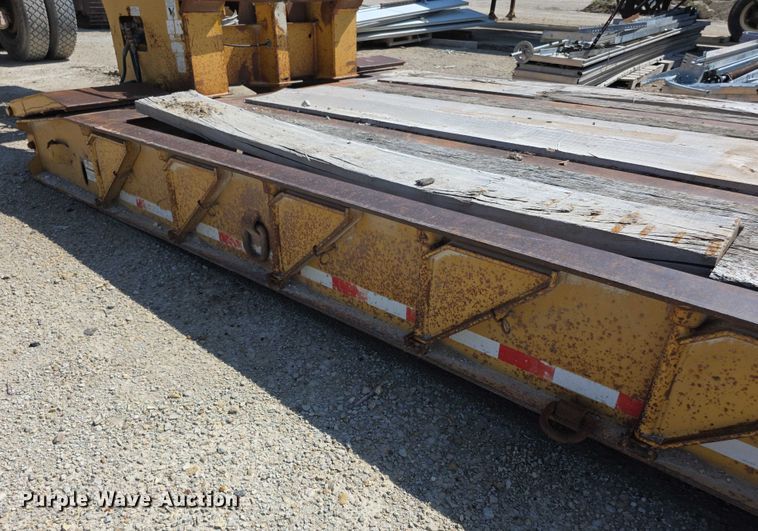 image for item EF3641 2004 Load King lowboy equipment trailer