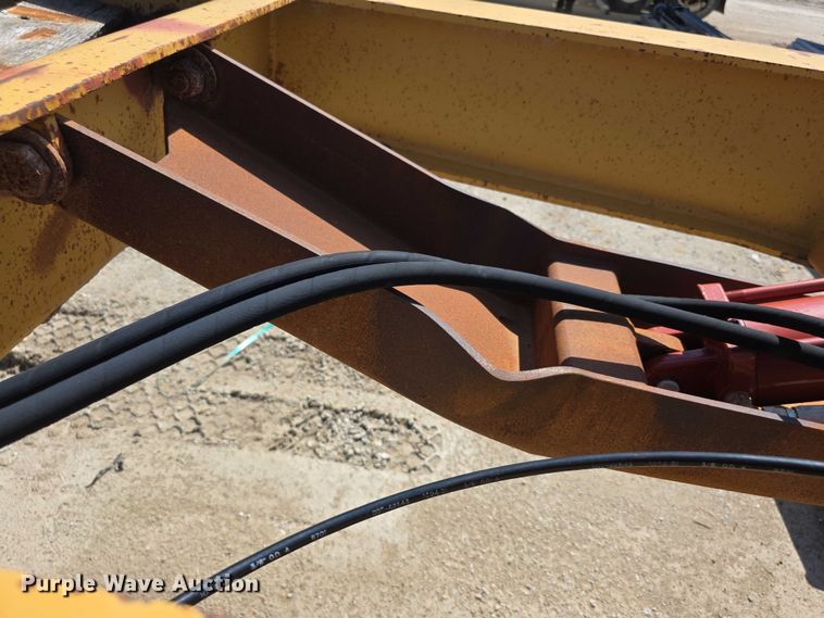 image for item EF3641 2004 Load King lowboy equipment trailer