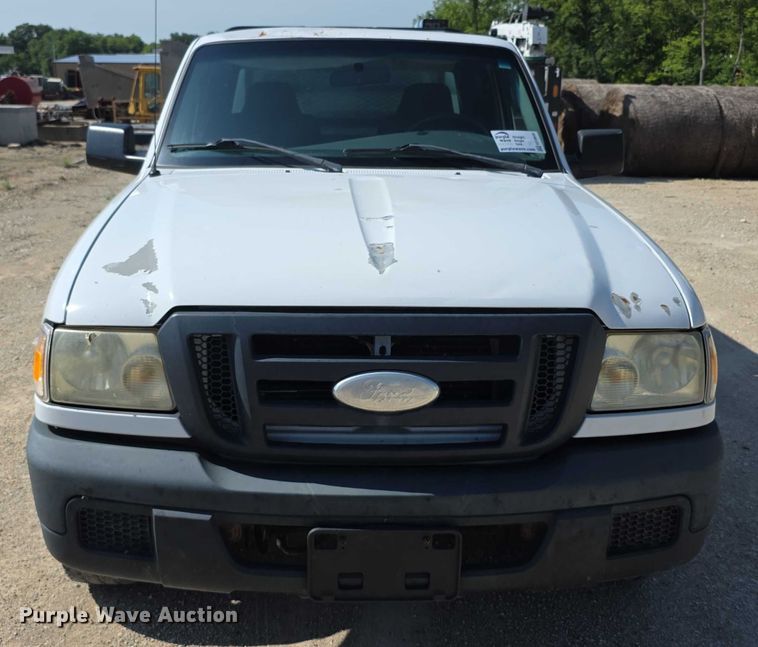 image for item EF3645 2006 Ford Ranger SuperCab pickup truck