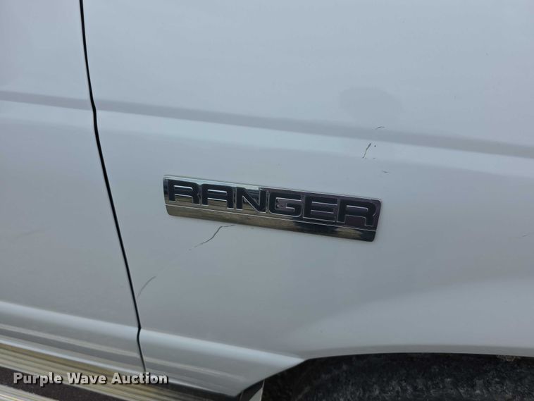 image for item EF3645 2006 Ford Ranger SuperCab pickup truck