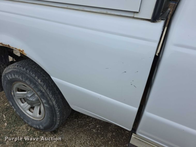 image for item EF3645 2006 Ford Ranger SuperCab pickup truck