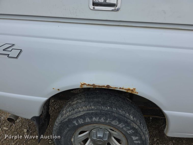 image for item EF3645 2006 Ford Ranger SuperCab pickup truck