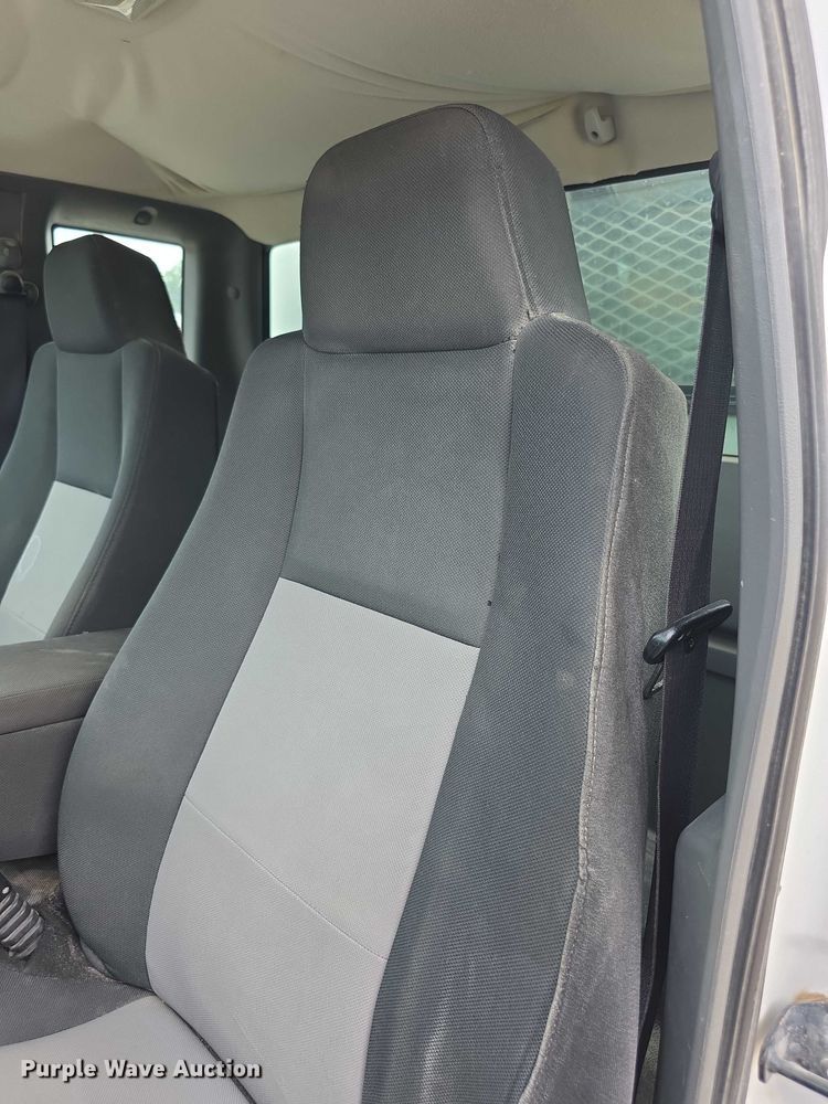 image for item EF3645 2006 Ford Ranger SuperCab pickup truck