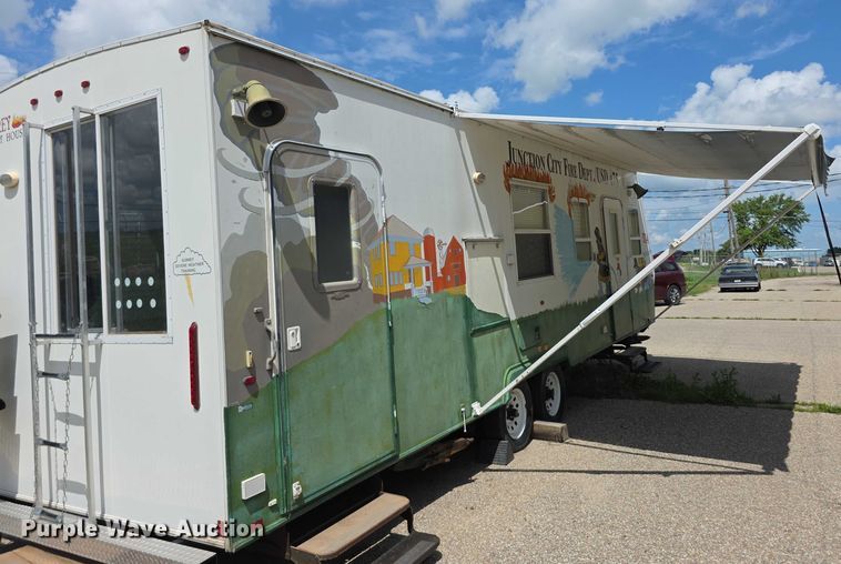 image for item EF3649 2003 Forks RV fire safety training camper