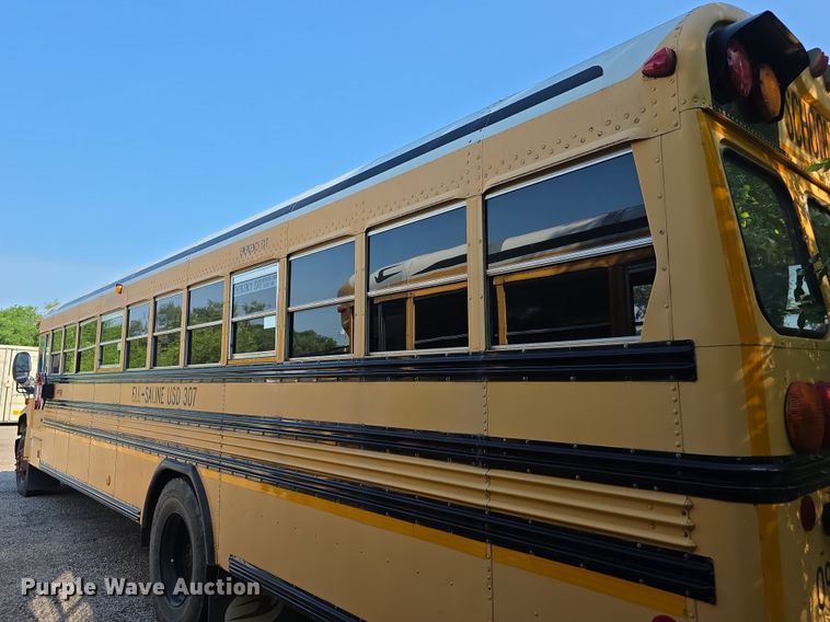 image for item EF3652 2008 Blue Bird Vision school bus