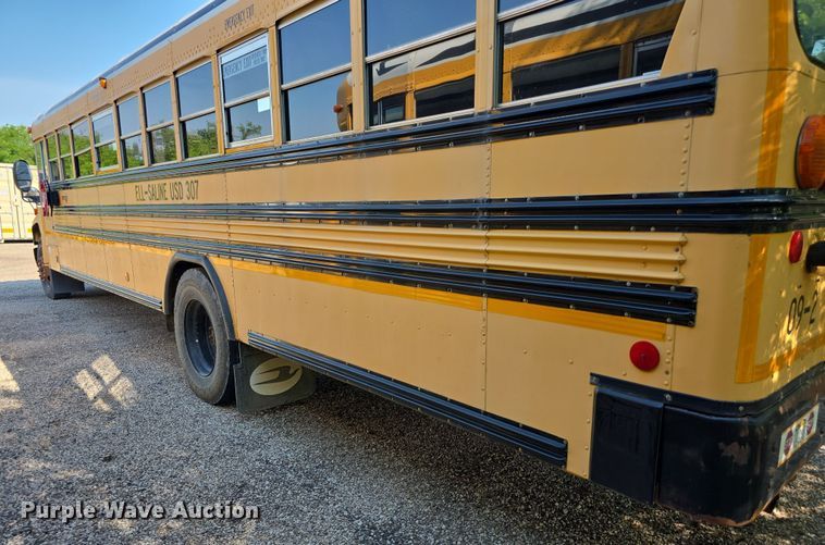 image for item EF3652 2008 Blue Bird Vision school bus