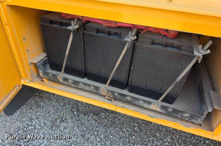 image for item EF3652 2008 Blue Bird Vision school bus