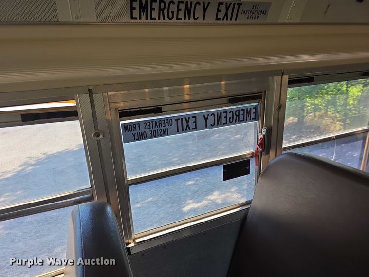 image for item EF3652 2008 Blue Bird Vision school bus