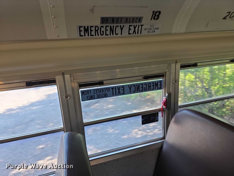 image for item EF3652 2008 Blue Bird Vision school bus