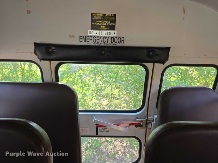 image for item EF3652 2008 Blue Bird Vision school bus
