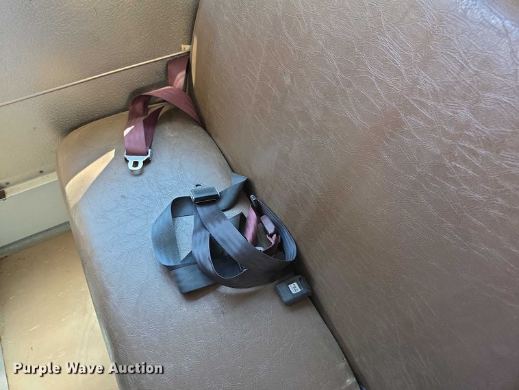 image for item EF3653 2005 Ford  E450 Super Duty  school bus