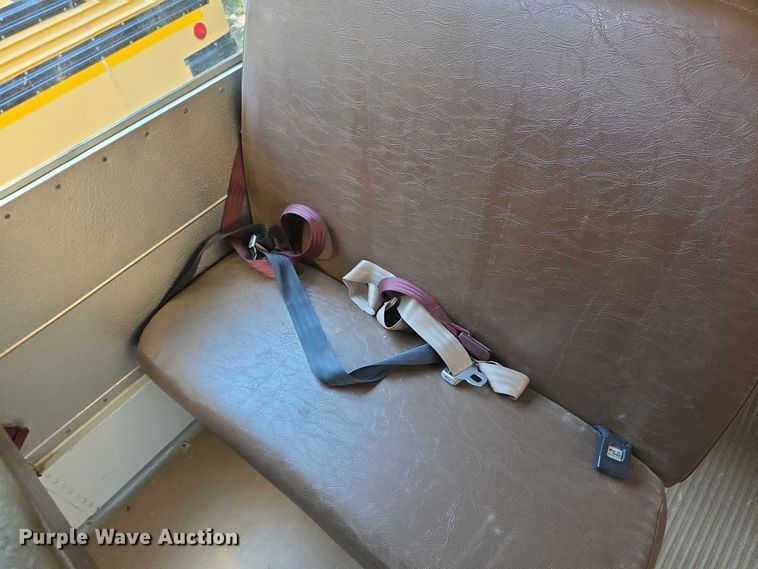 image for item EF3653 2005 Ford  E450 Super Duty  school bus