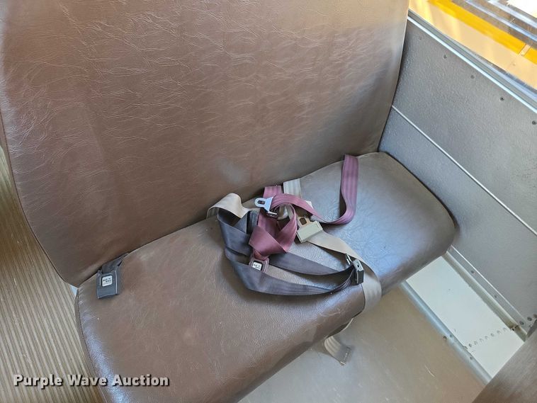 image for item EF3653 2005 Ford  E450 Super Duty  school bus