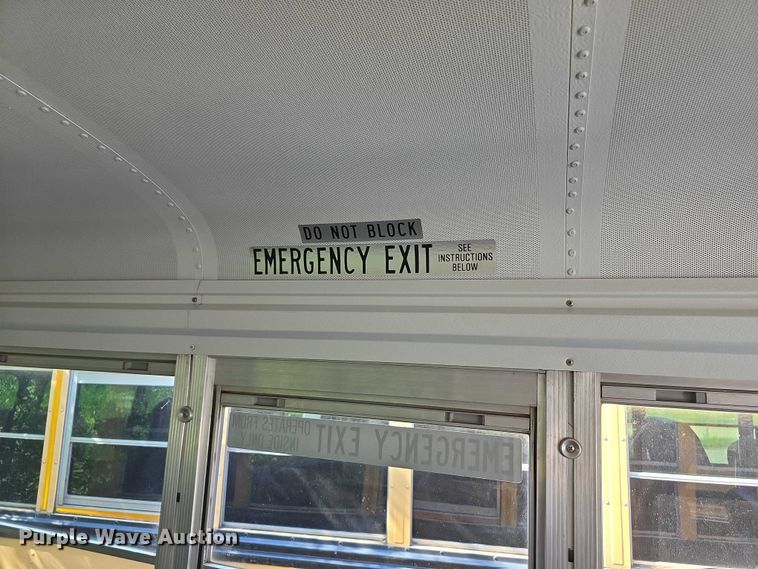 image for item EF3653 2005 Ford  E450 Super Duty  school bus