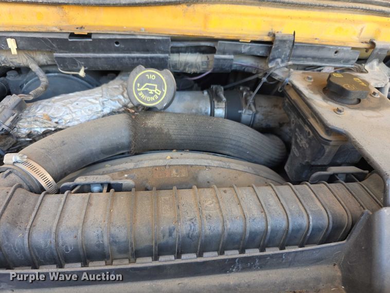 image for item EF3653 2005 Ford  E450 Super Duty  school bus
