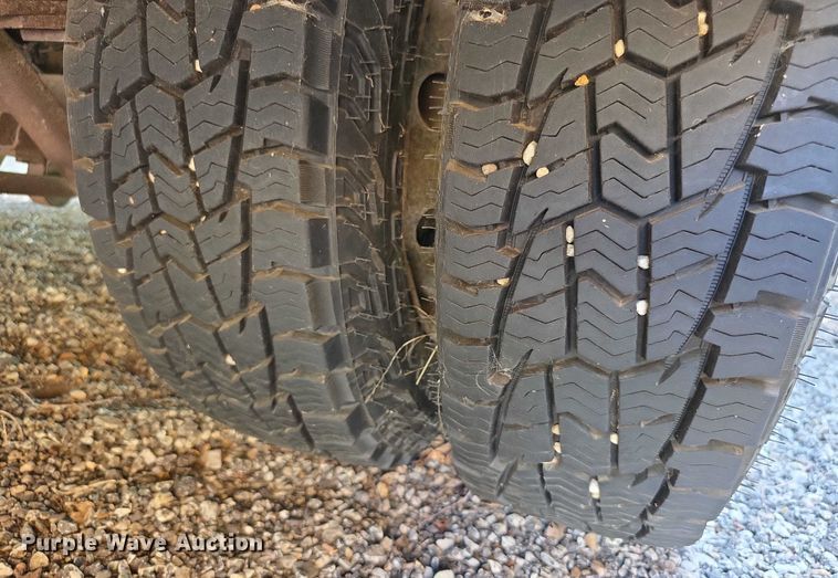 image for item EF3653 2005 Ford  E450 Super Duty  school bus