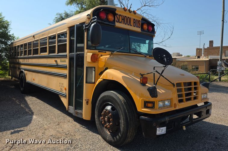 image for item EF3654 2007 Blue Bird Vision school bus