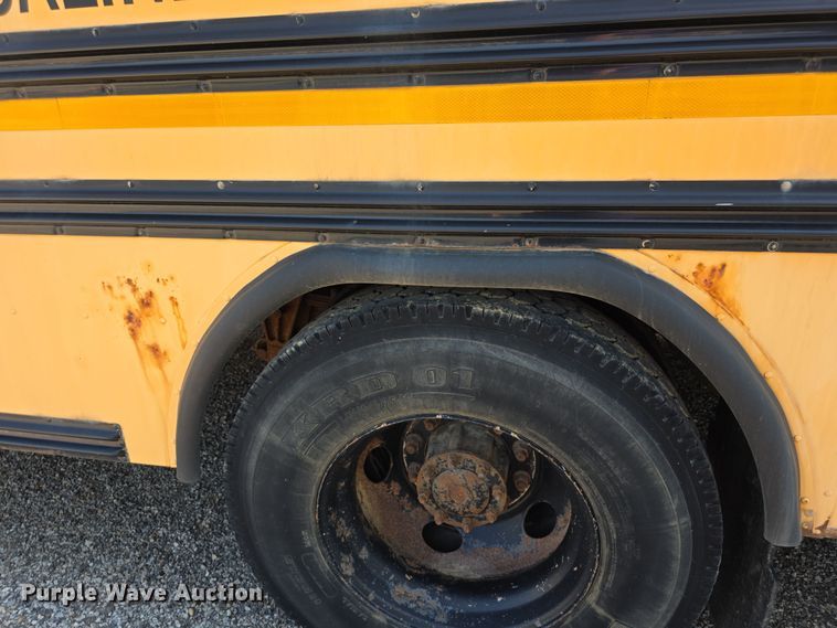 image for item EF3654 2007 Blue Bird Vision school bus