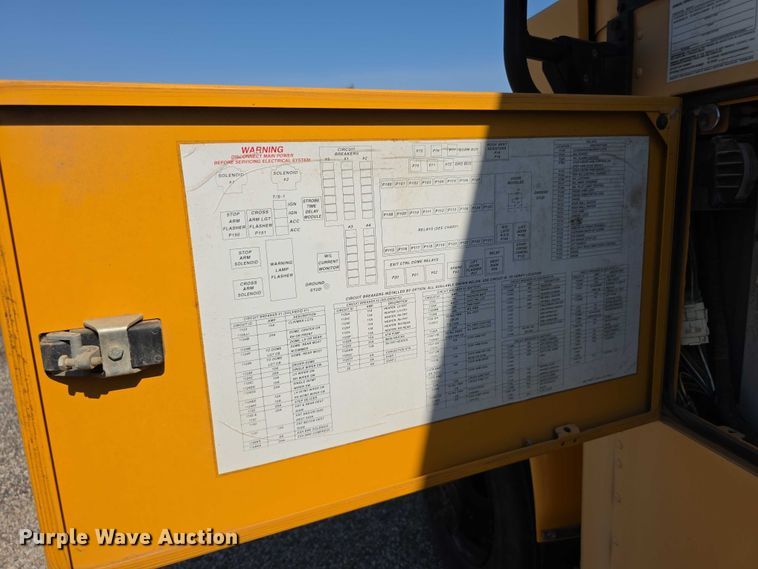 image for item EF3654 2007 Blue Bird Vision school bus