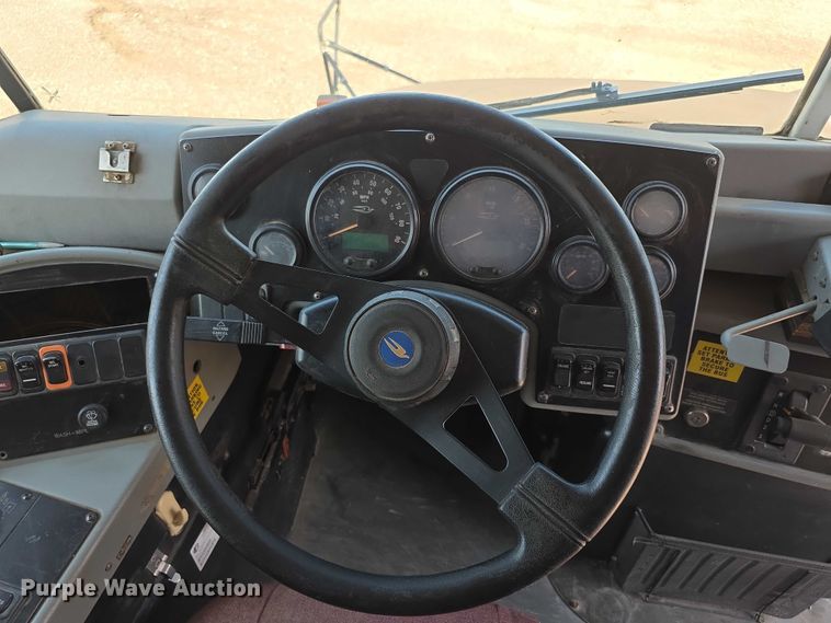 image for item EF3654 2007 Blue Bird Vision school bus