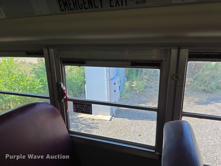 image for item EF3654 2007 Blue Bird Vision school bus