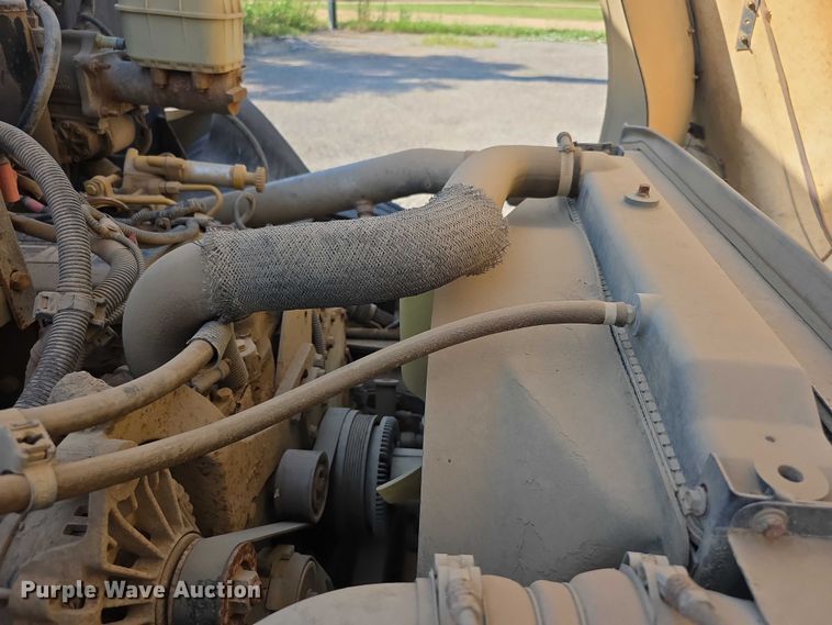 image for item EF3654 2007 Blue Bird Vision school bus