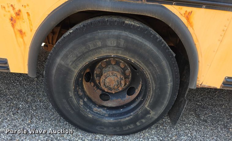 image for item EF3654 2007 Blue Bird Vision school bus