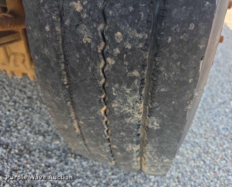 image for item EF3654 2007 Blue Bird Vision school bus