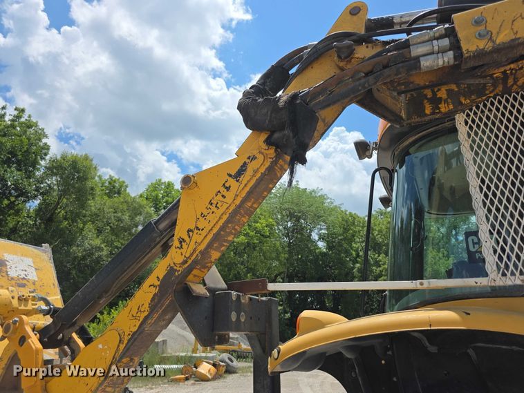 image for item EF3656 Challenger T455B tractor