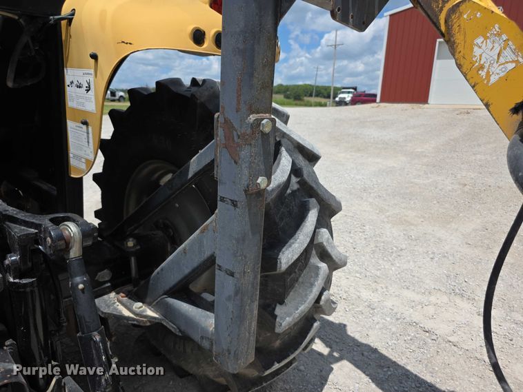 image for item EF3656 Challenger T455B tractor