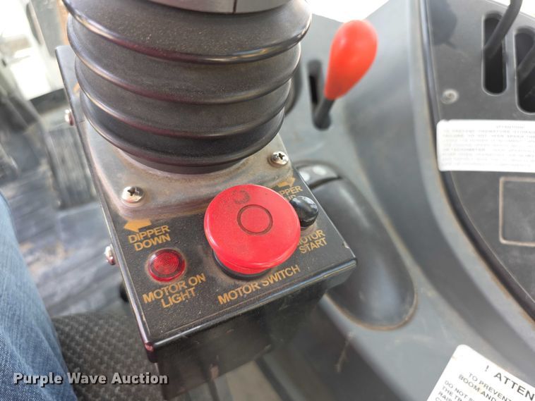 image for item EF3656 Challenger T455B tractor