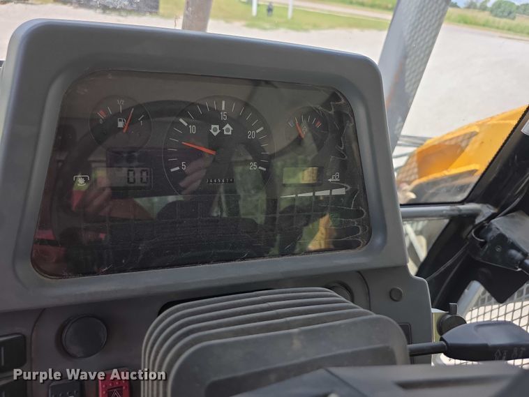 image for item EF3656 Challenger T455B tractor