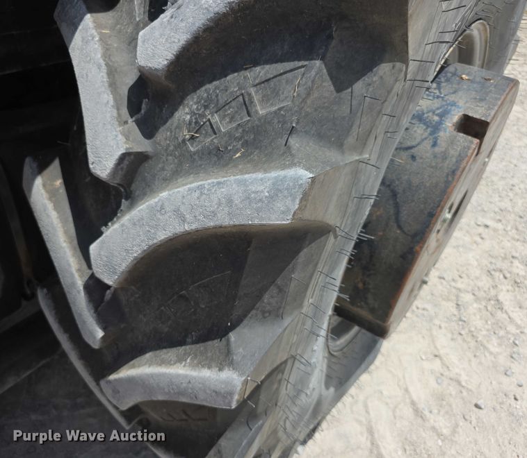 image for item EF3656 Challenger T455B tractor