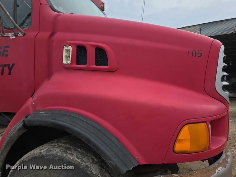 image for item EF3658 2006 Sterling L-Line dump truck